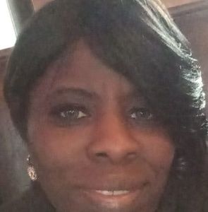 Meet your Posher, Nikole